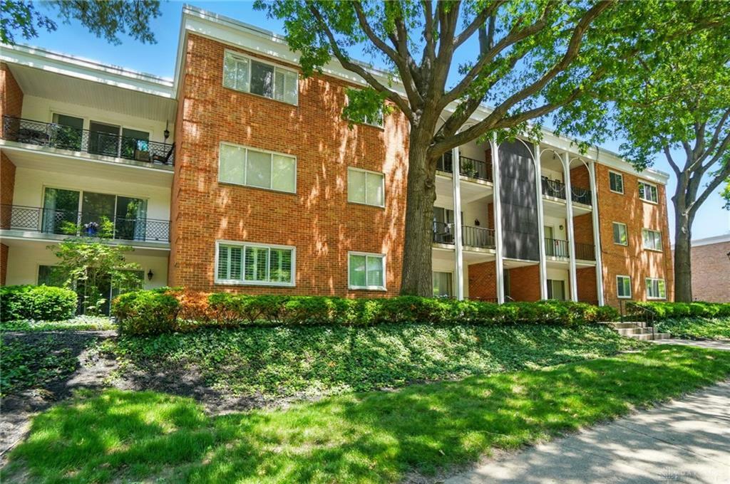 Property Photo: 3225 Southdale Drive 10 OH 45409