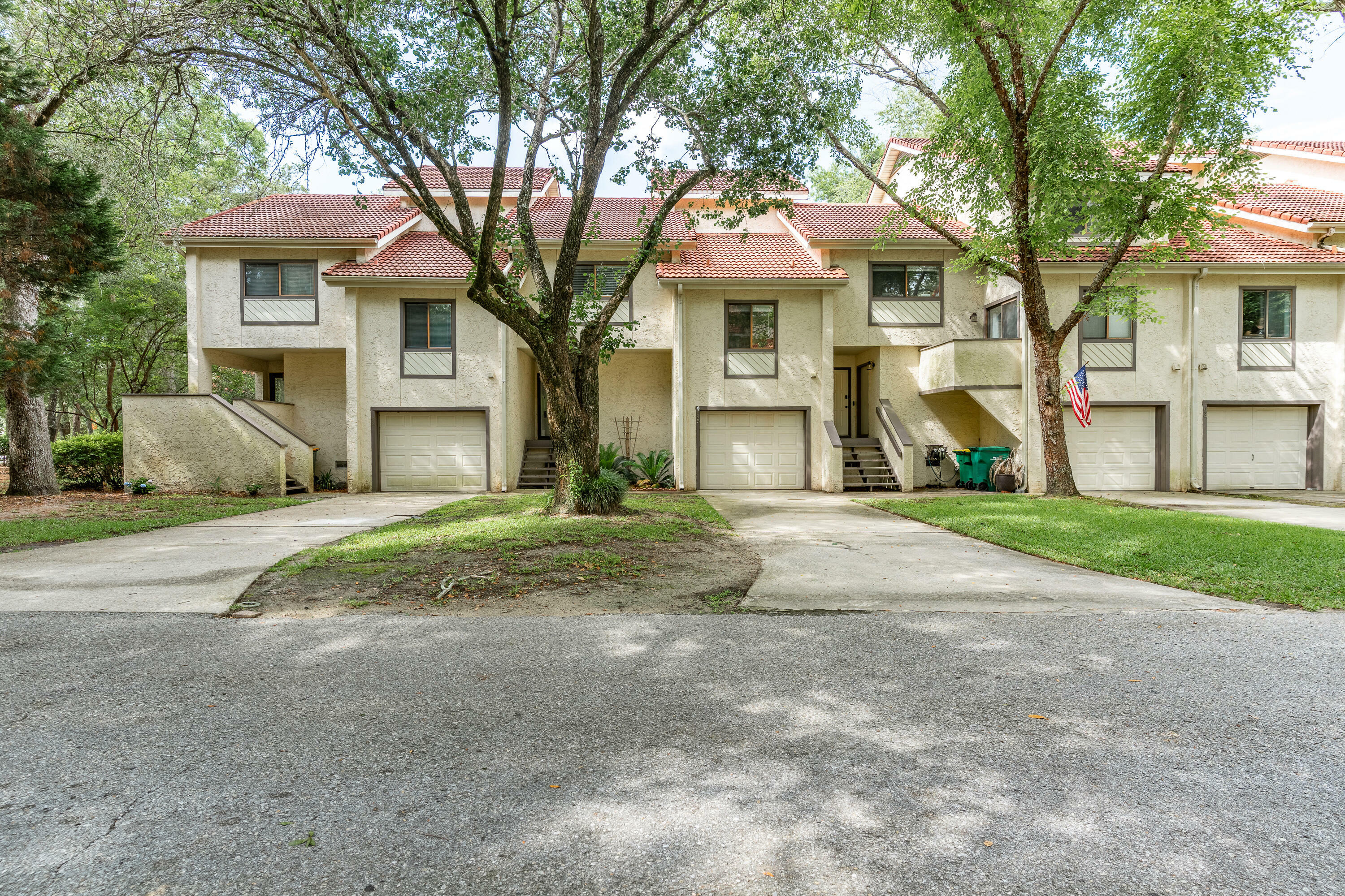 Property Photo: 95 Marina Cove Drive FL 32578