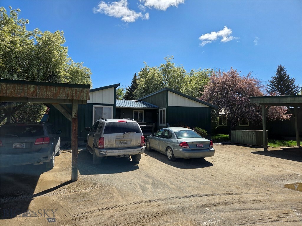 Property Photo: 2 Kearney Lane MT 59749