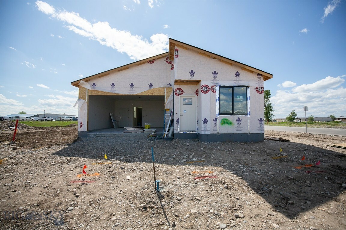 Property Photo: 500 Spaniel Lane MT 59714