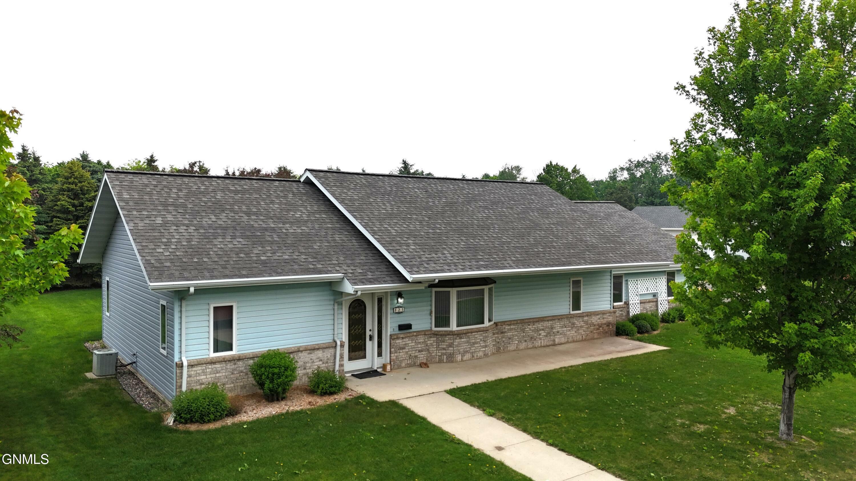 Property Photo: 821 Aspen Drive ND 58474