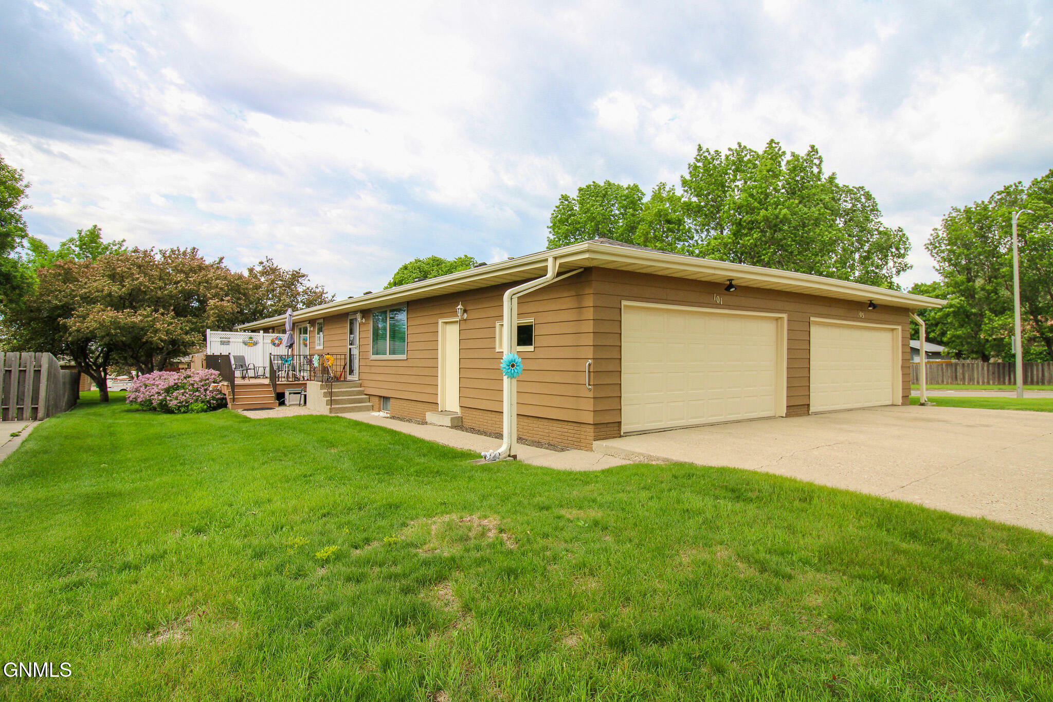 101 Estevan Drive  Bismarck ND 58503 photo