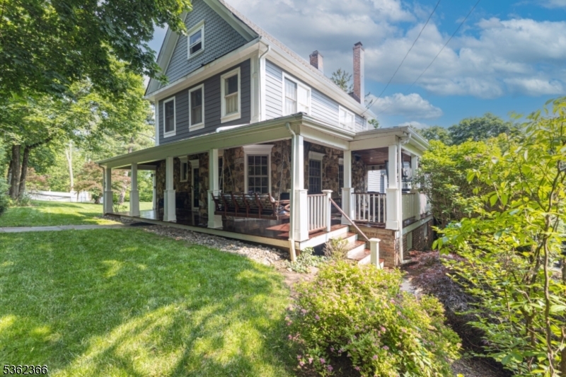 Property Photo:  1417 Long Hill Rd  NJ 07946 