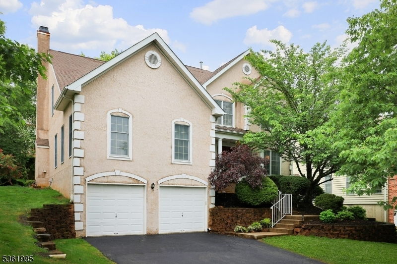 7 Watchung Dr  Bernards Twp. NJ 07920 photo