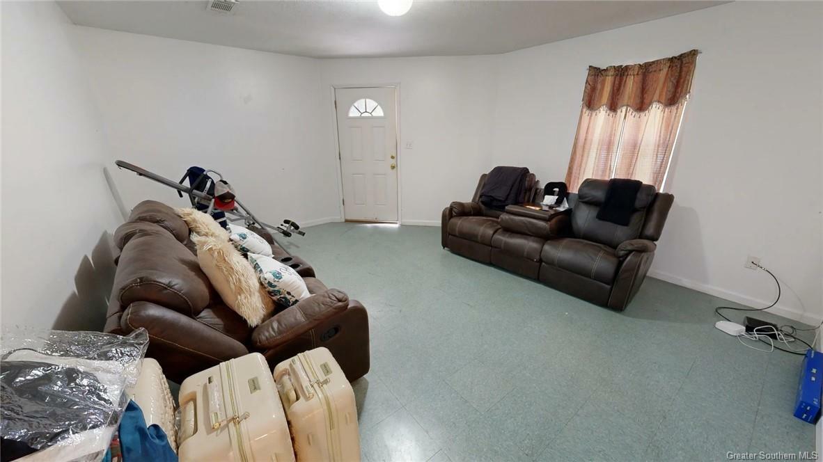 Property Photo: 1110 Pinder Lane LA 70633