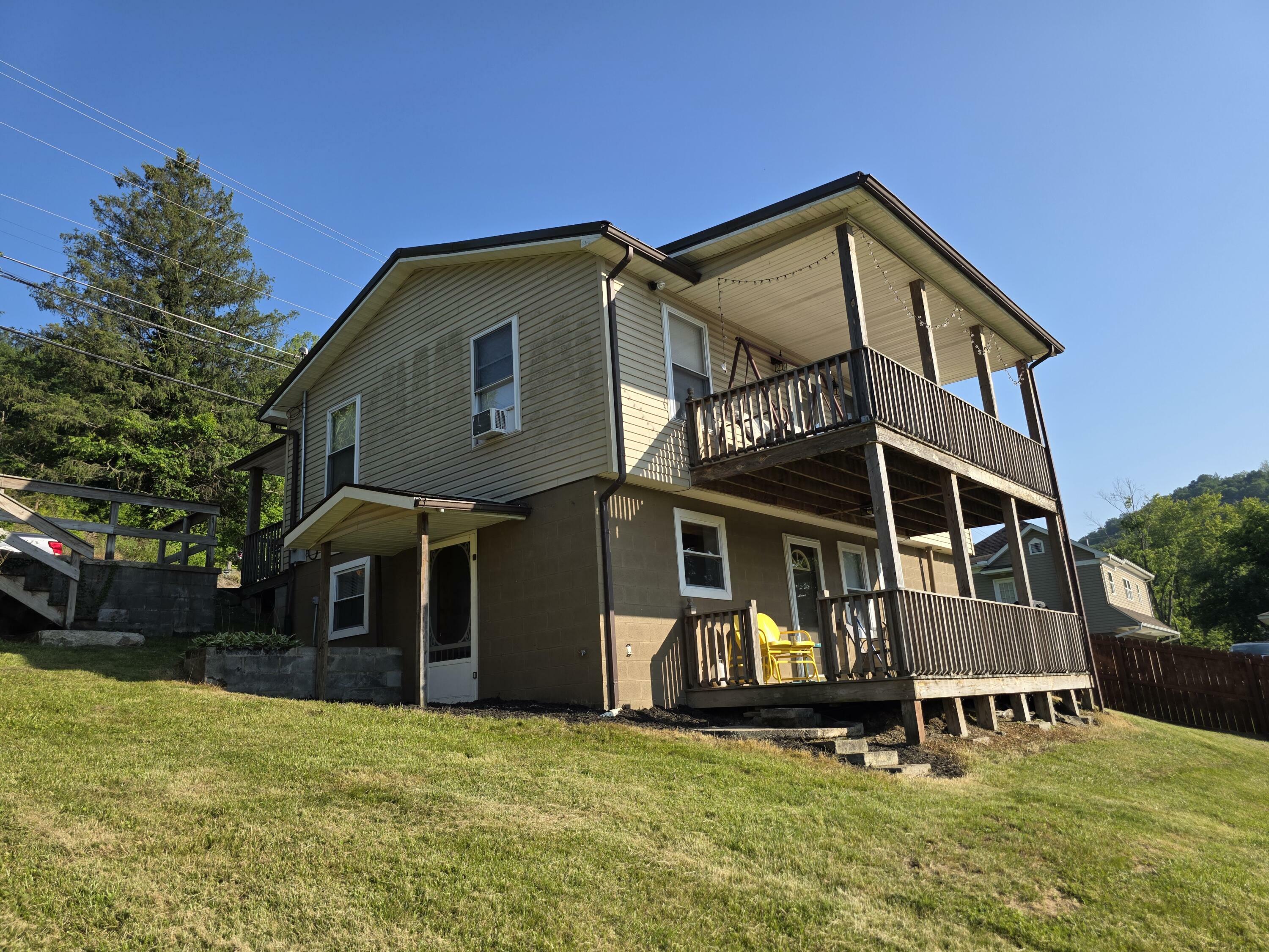 Property Photo: 5890 S Seneca Trl WV 24970