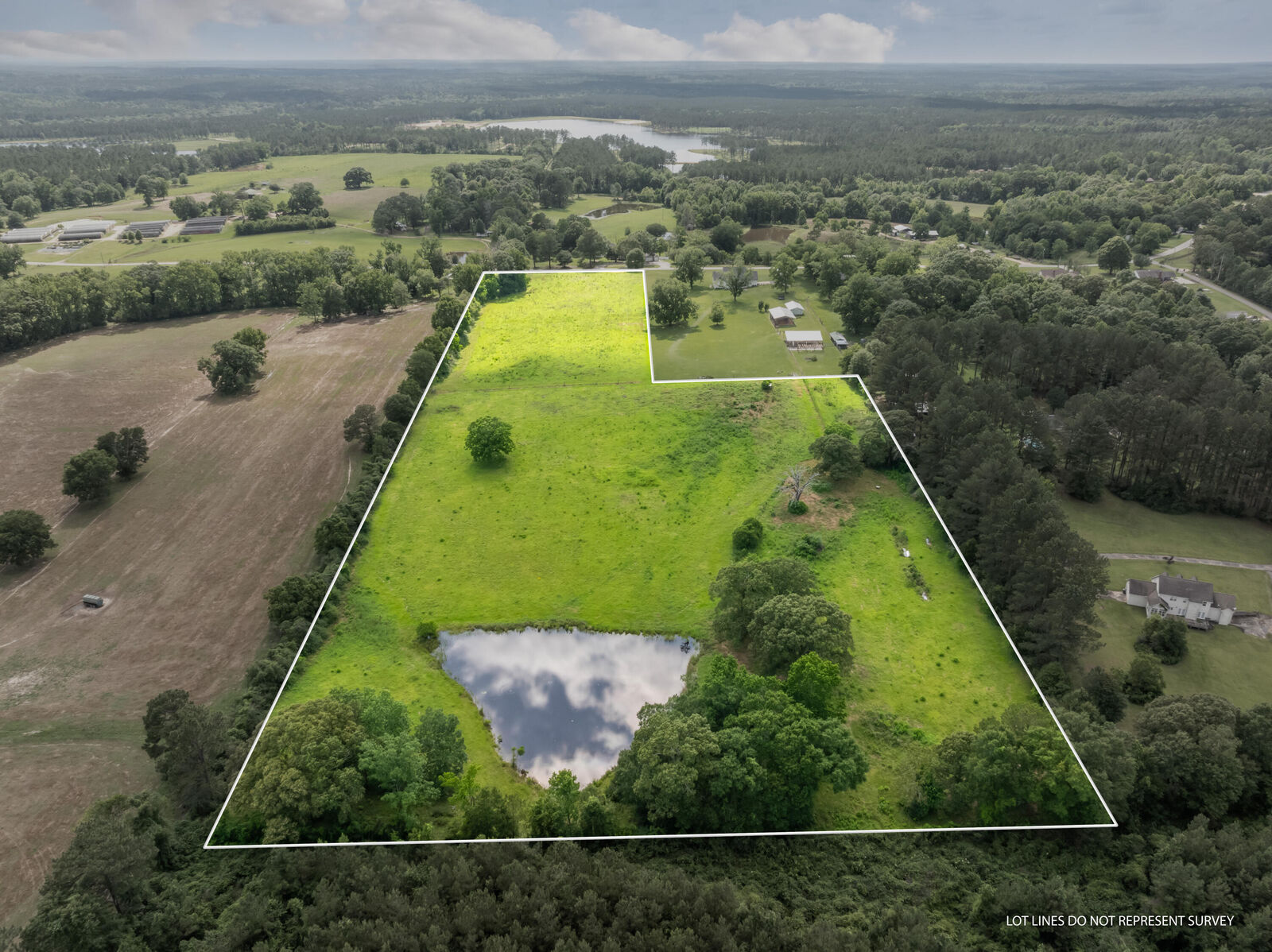 Property Photo: 14.7 Ac N Black Creek Rd. MS 39482