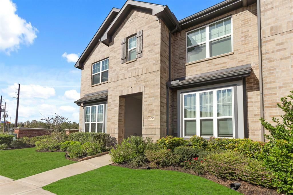 Property Photo: 8050 Scanlan Trace TX 77459