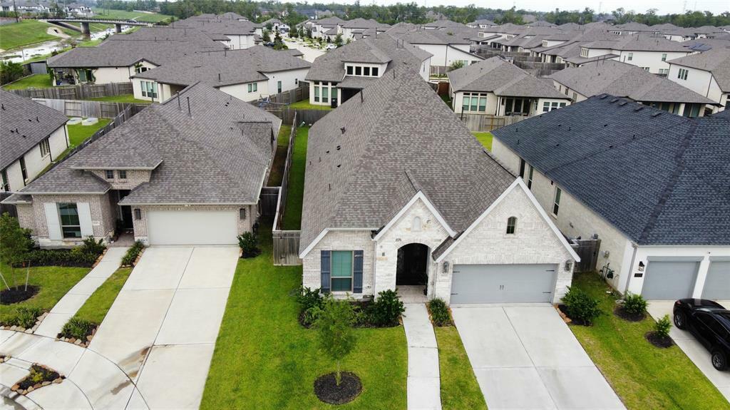 Property Photo: 9311 Crescent Mill Drive TX 77459