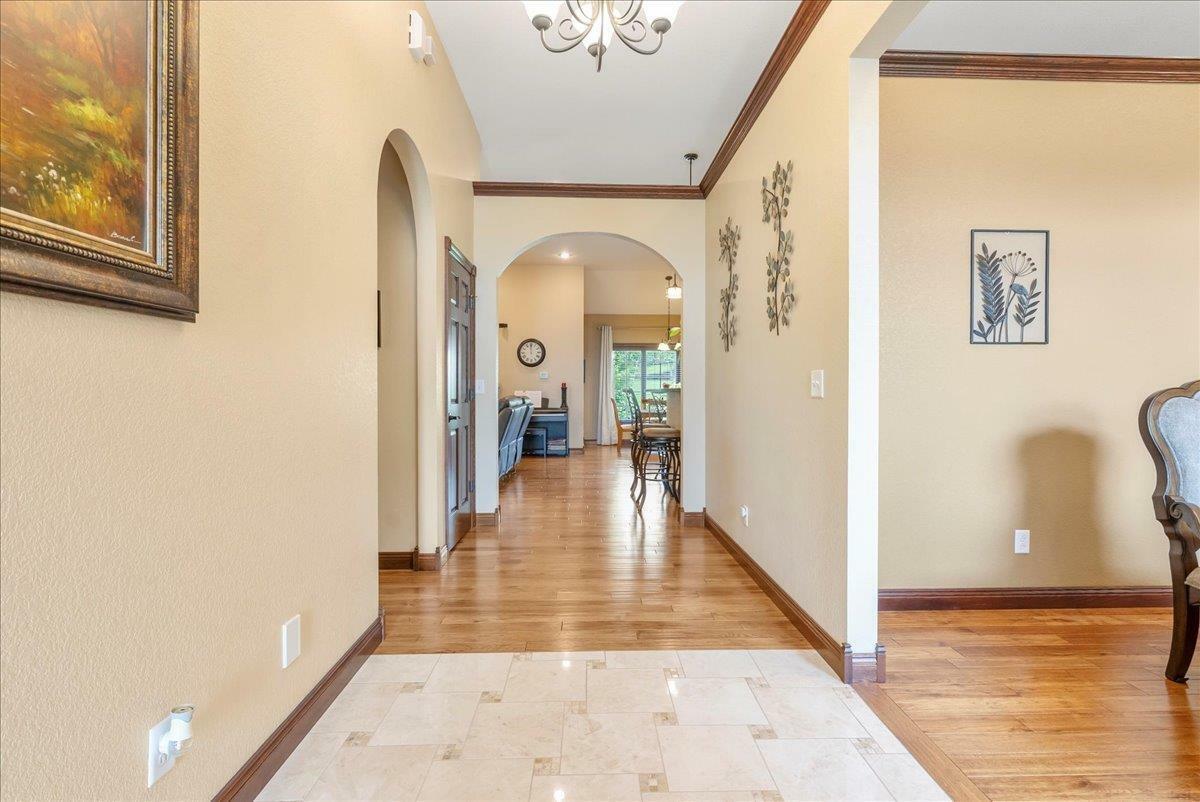 Property Photo: 4032 Wynnewood Drive IA 50613