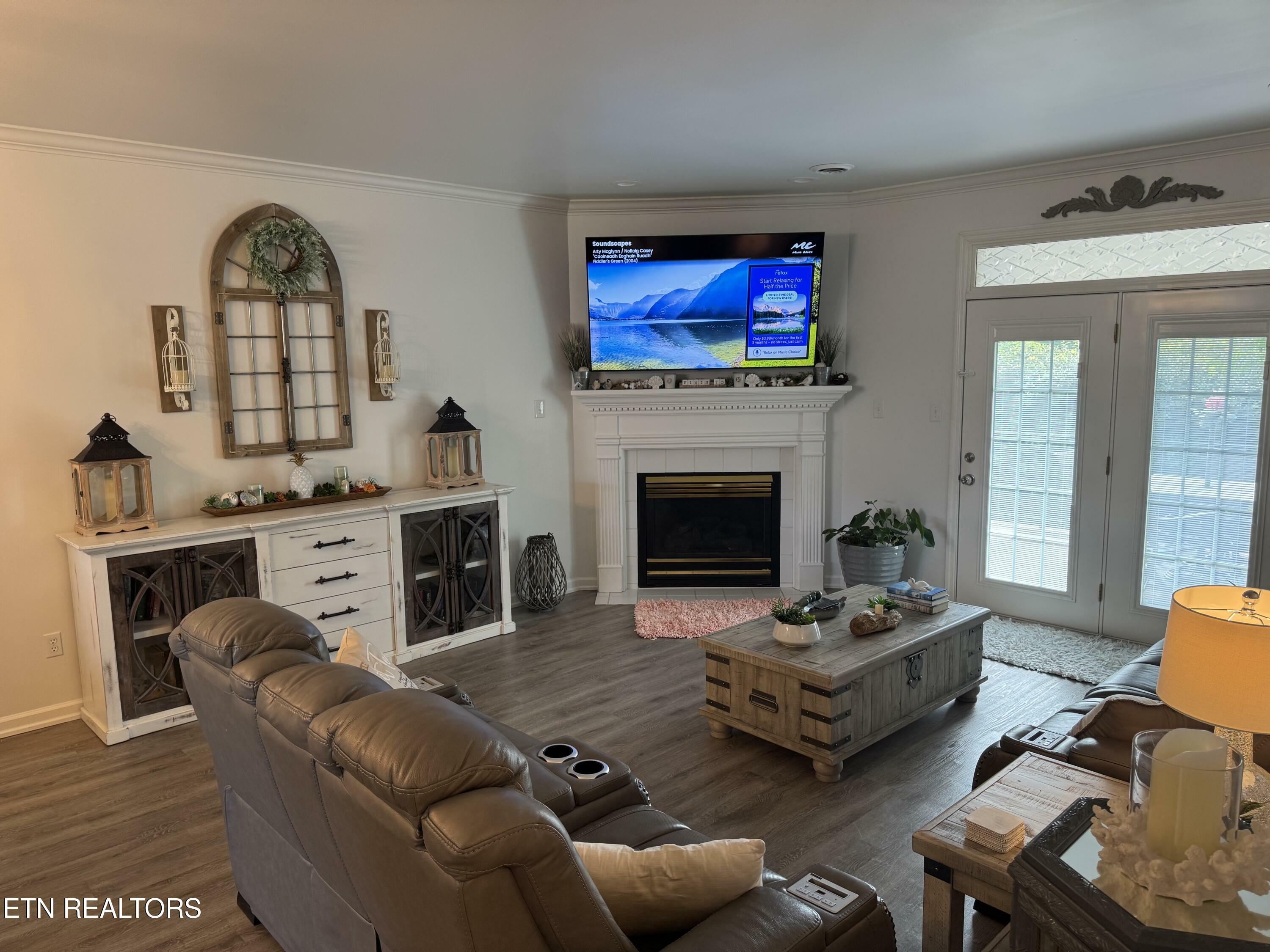 Property Photo: 740 Sterchi Park Way F7 TN 37912