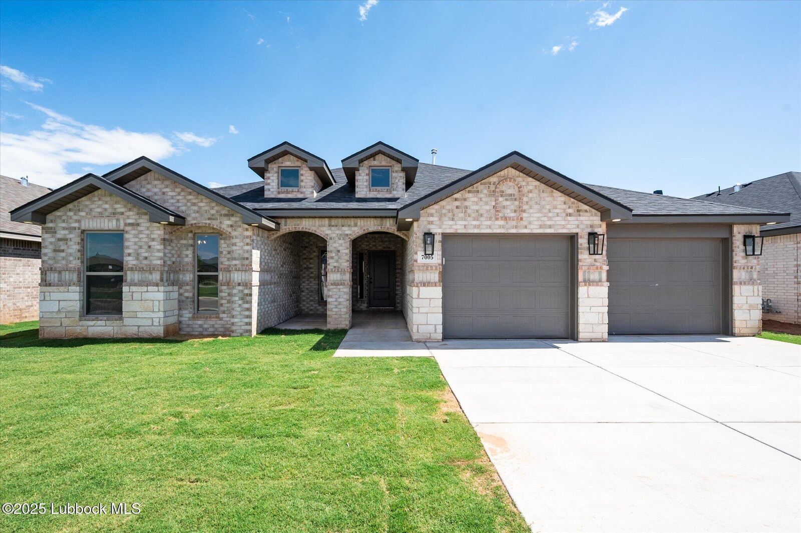 Property Photo:  7005 18th Place  TX 79416 