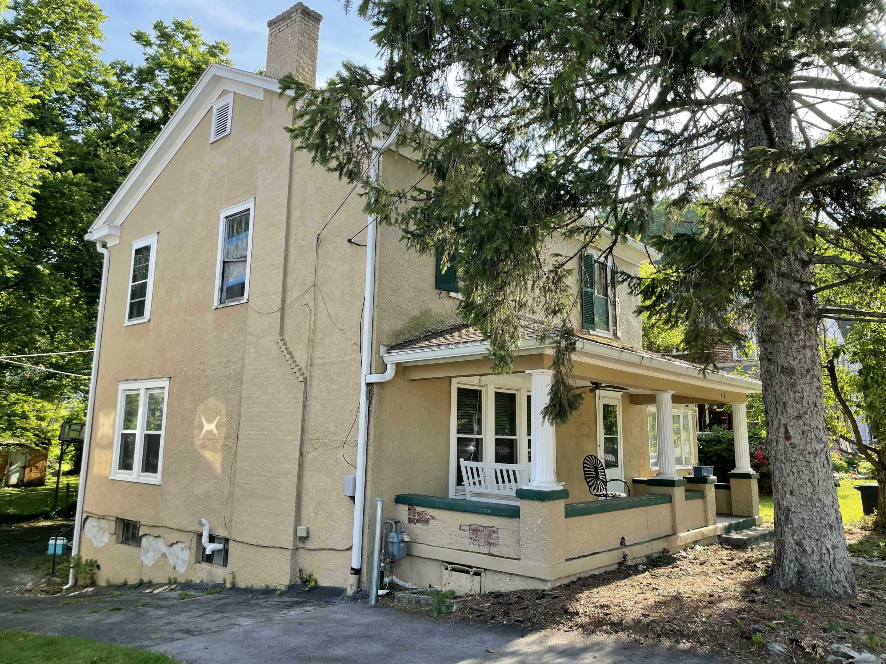 Property Photo: 411 West Fourth Street KY 40601
