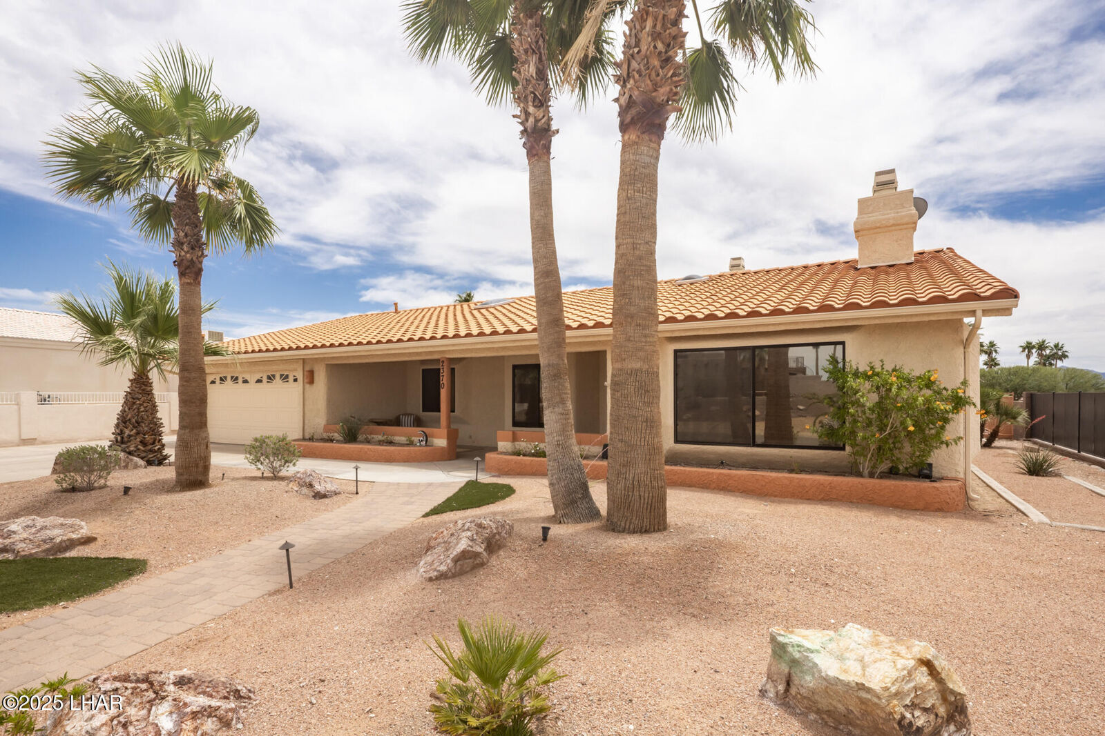 Property Photo:  2370 Tee Dr  AZ 86406 