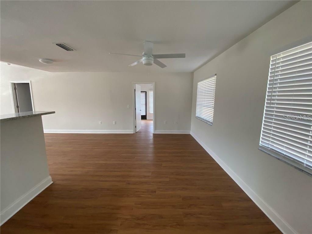 Property Photo: 3892 Suburban Lane FL 34287