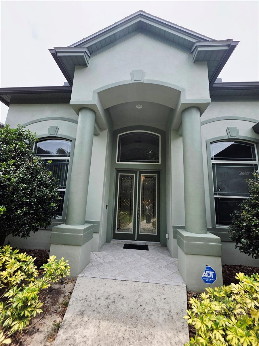 Property Photo: 635 Whitman Cove FL 32750