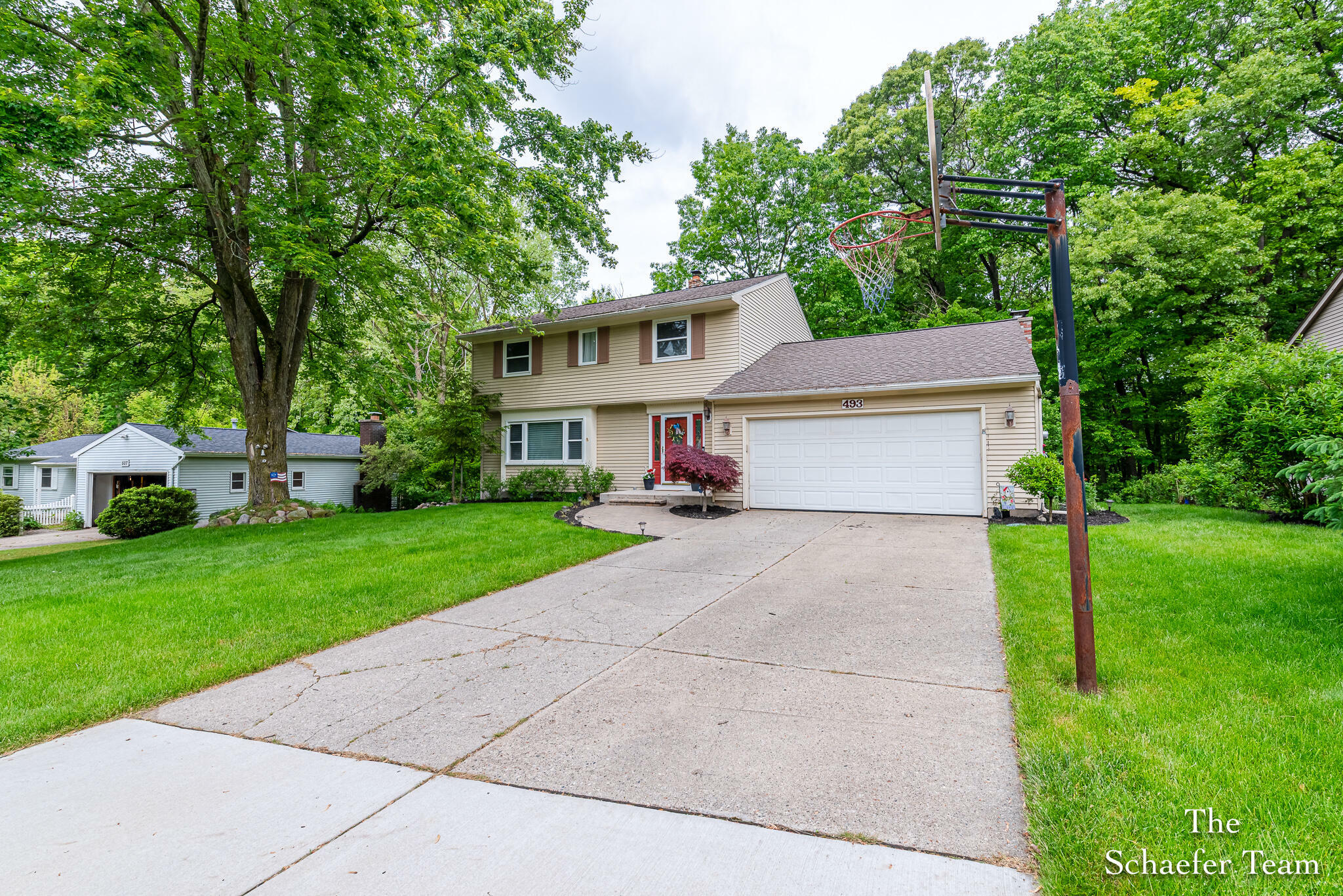 Property Photo: 493 Edgeworthe Drive SE MI 49301