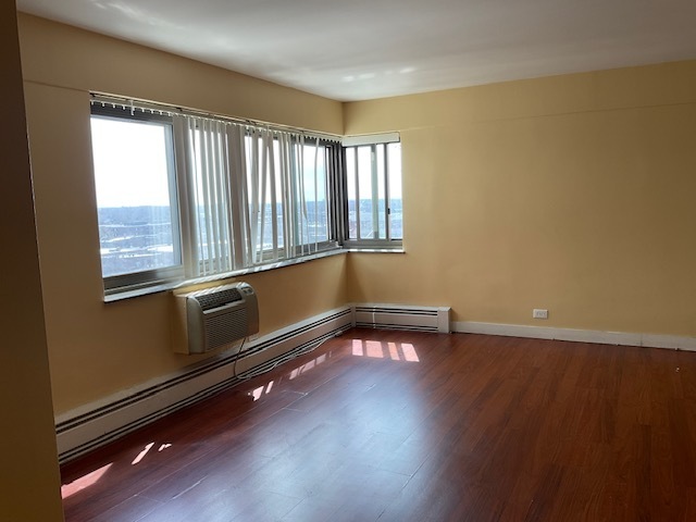 Property Photo:  7337 S South Shore Drive 1106  IL 60649 