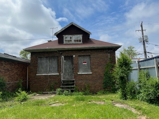 Property Photo: 8032 S King Drive IL 60619