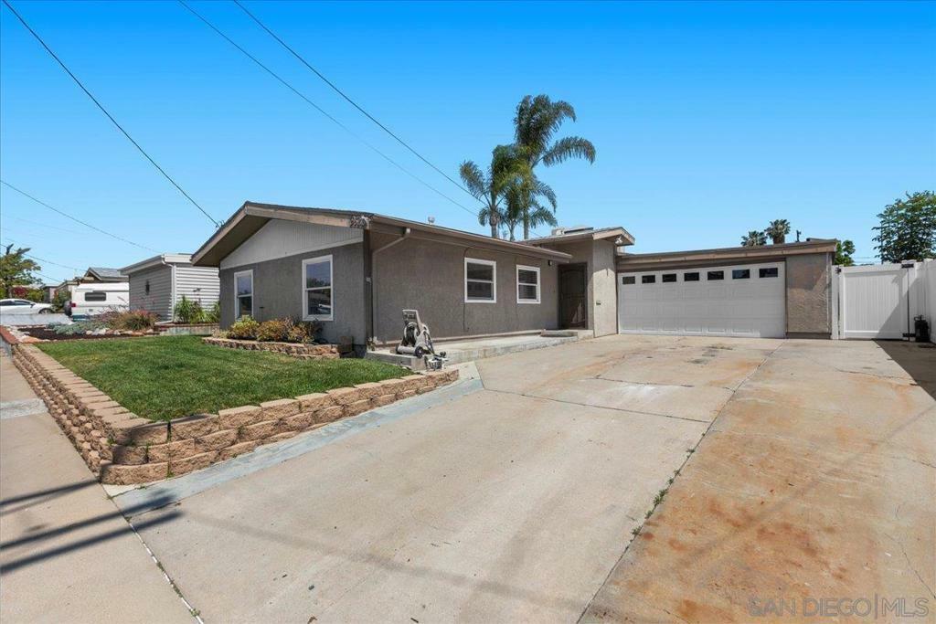 9522 Fairbanks  San Diego CA 92123 photo
