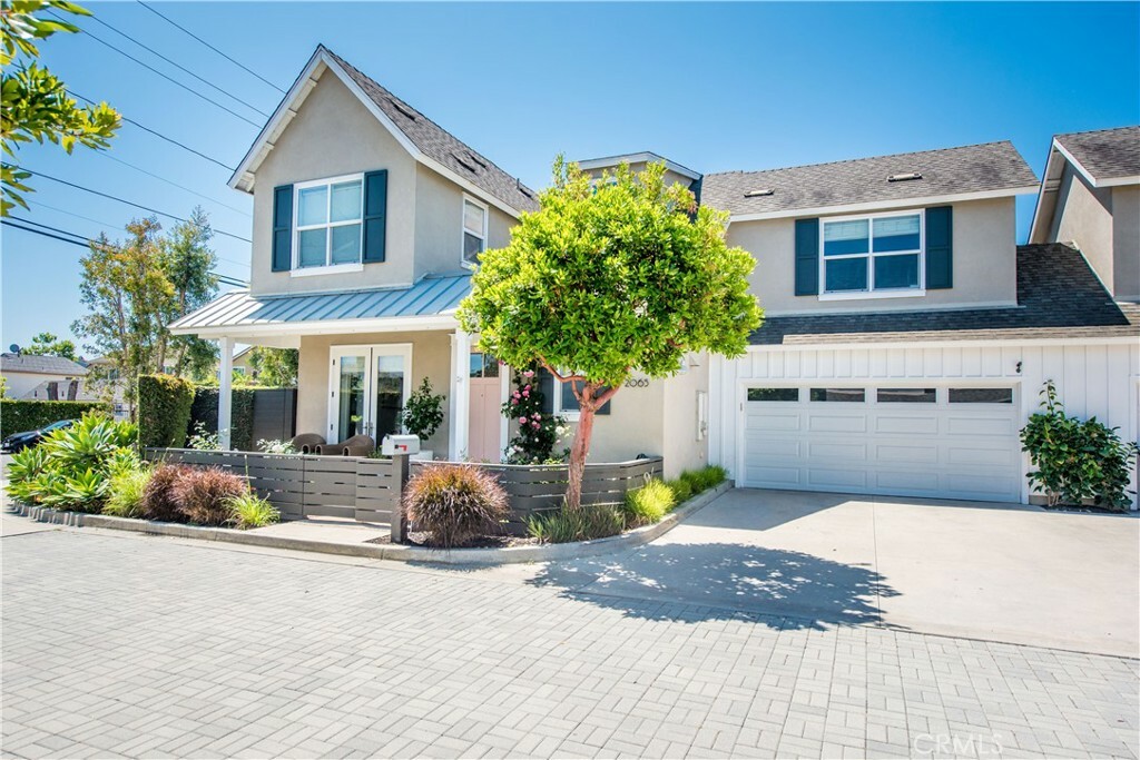 Property Photo: 2065 Thurin Street CA 92627