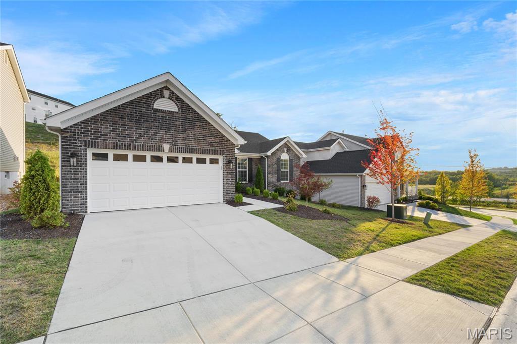 Property Photo: 7405 Shadow Point Drive MO 63129