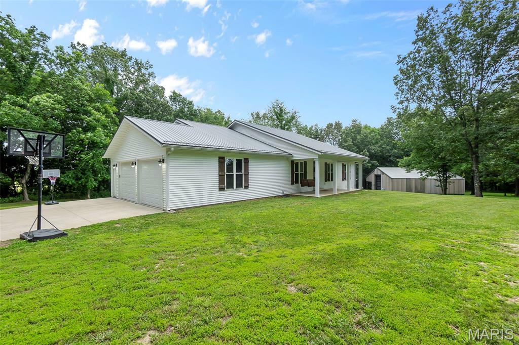 Property Photo:  3348 State Highway E  MO 63780 