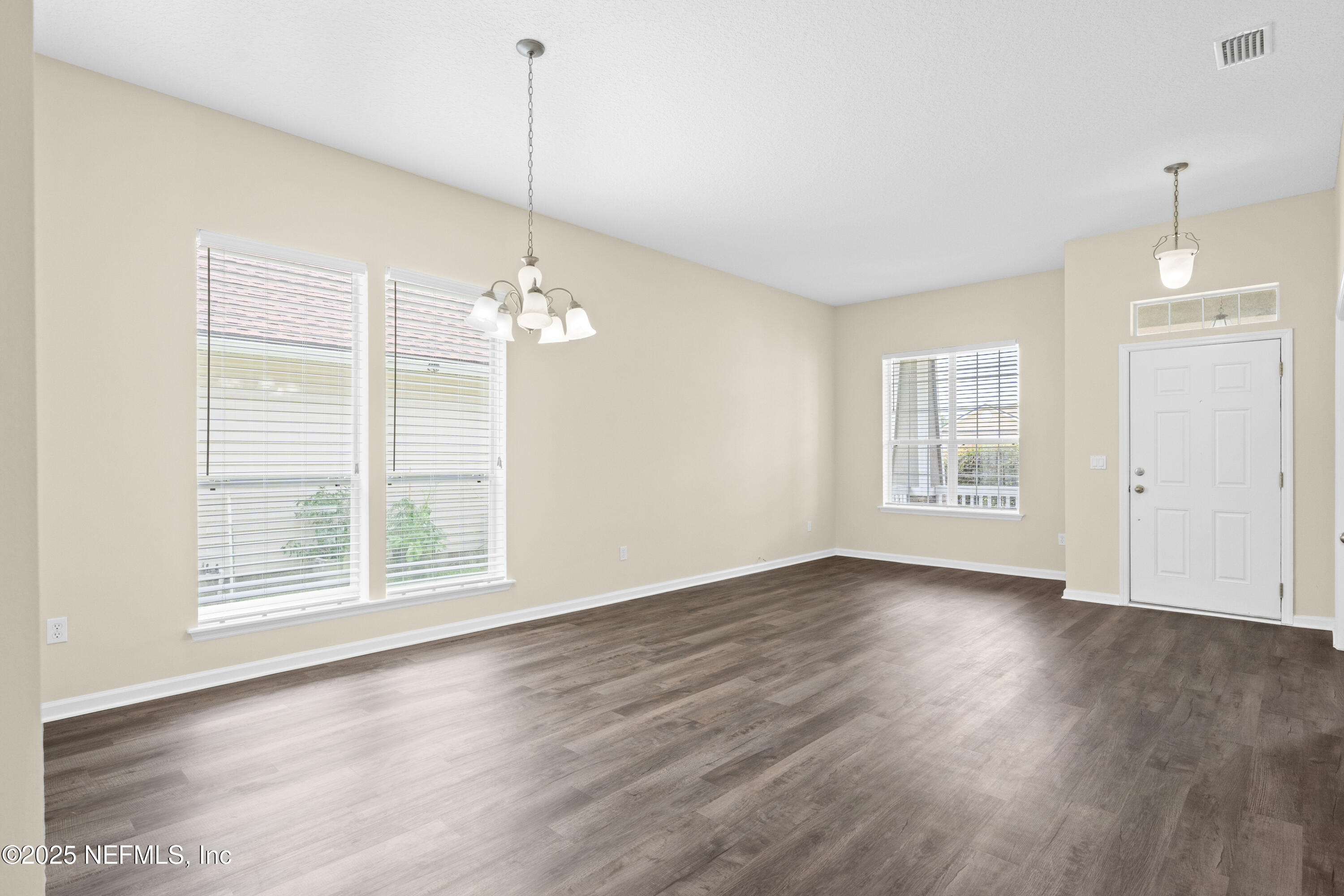 Property Photo:  9236 Prosperity Lake Drive  FL 32244 