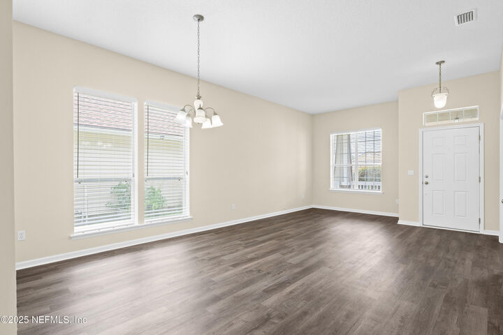 Property Photo:  9236 Prosperity Lake Drive  FL 32244 