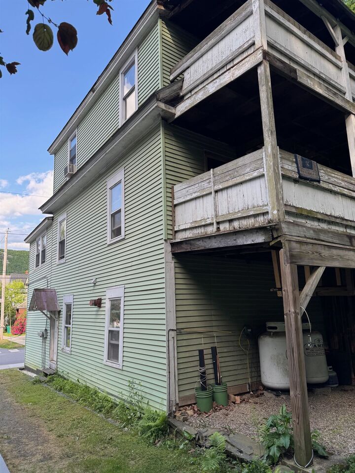 Property Photo:  13 Pine Street  VT 05101 