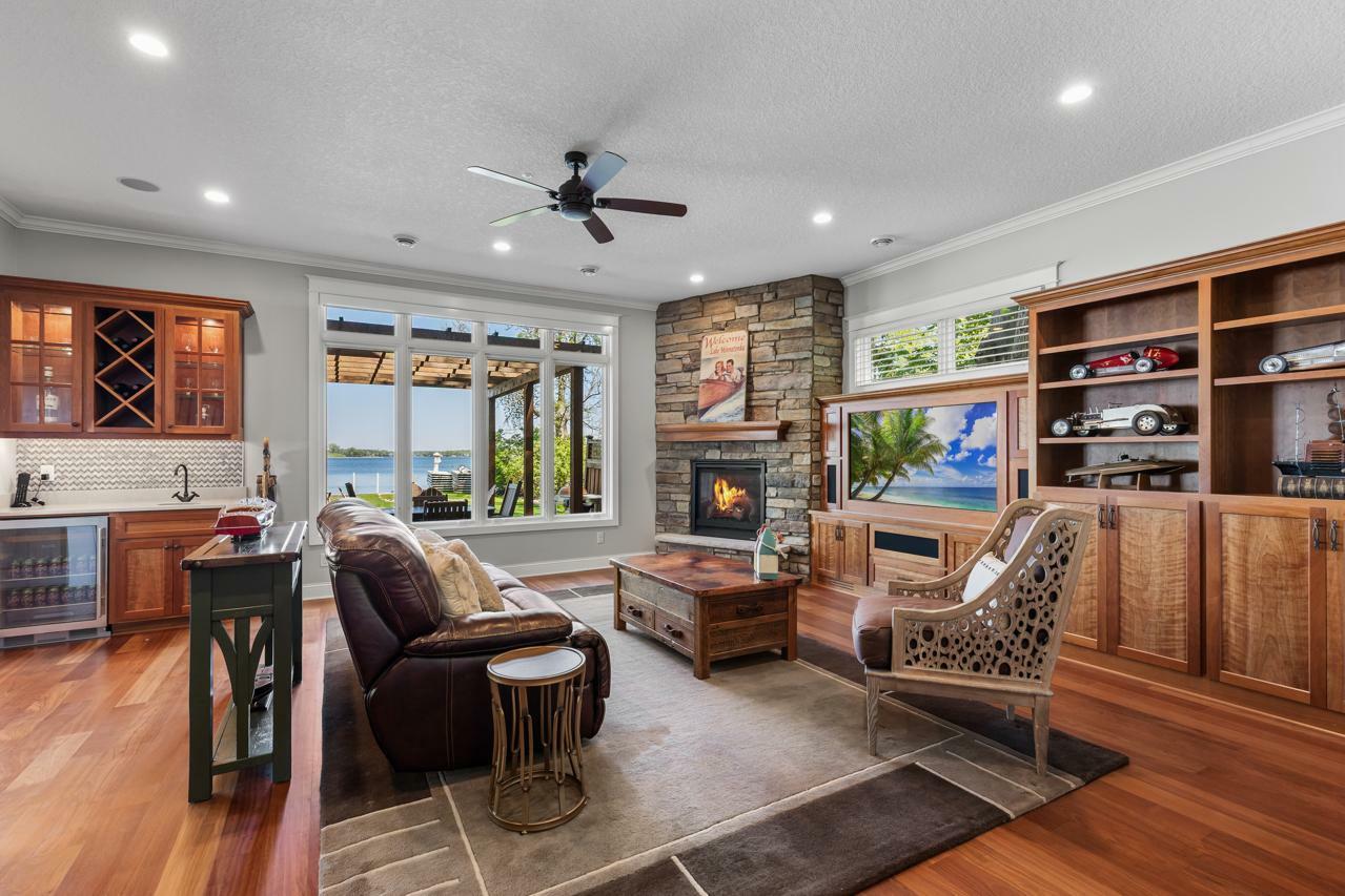 Property Photo: 2172 Shadywood Road MN 55391