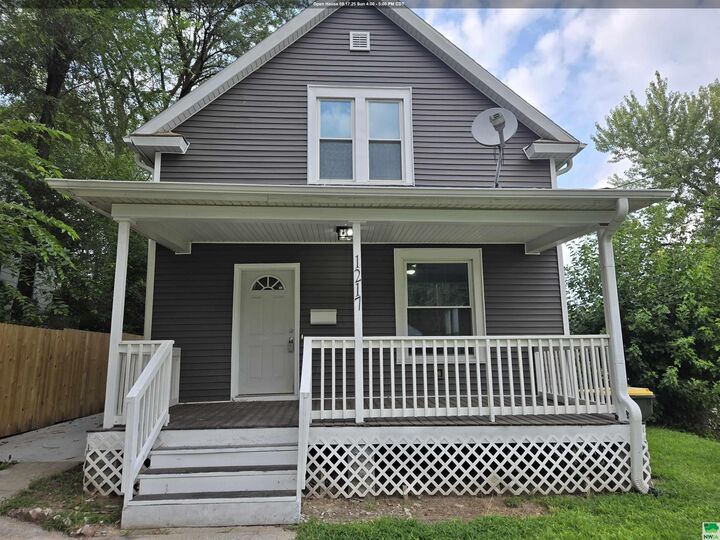 1217 22nd St.  Sioux City IA 51104 photo
