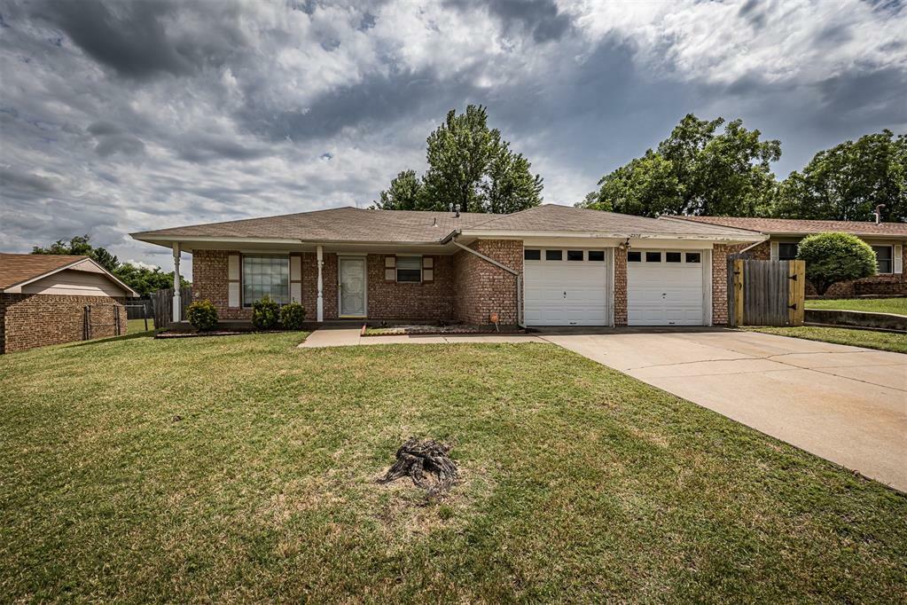 7506 NW Welco Avenue  Lawton OK 73505 photo