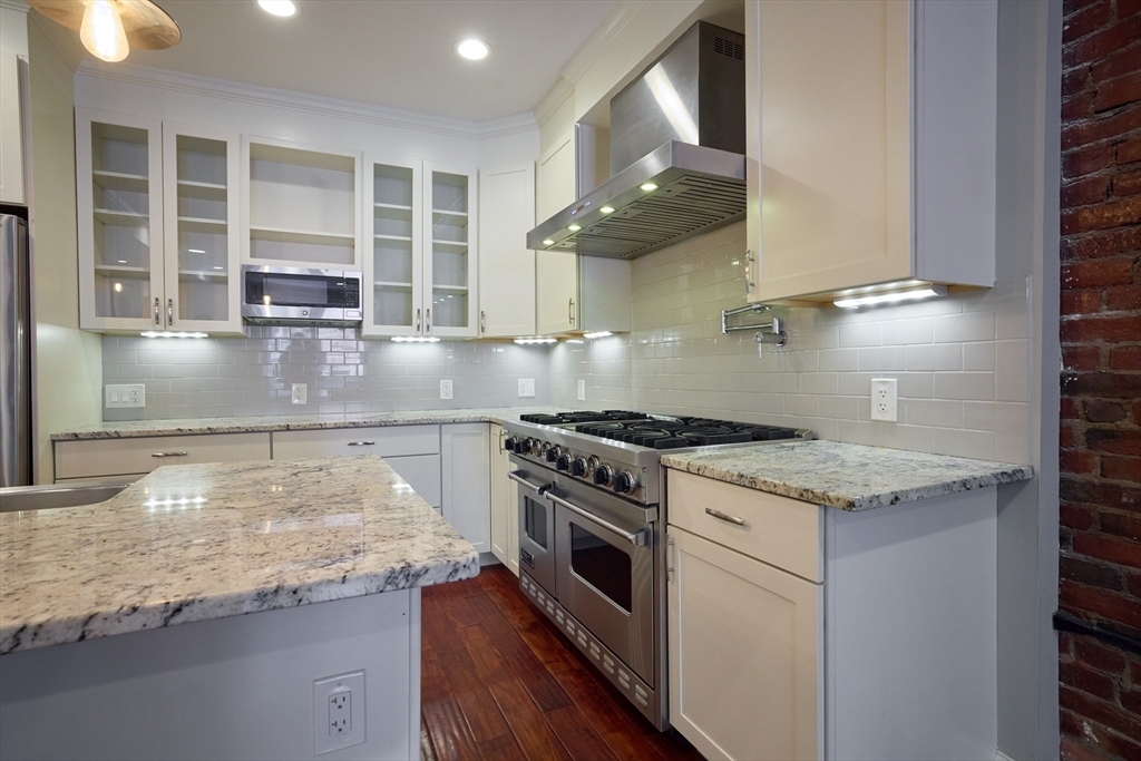 Property Photo: 123 Saint Botolph St 1-2 MA 02115