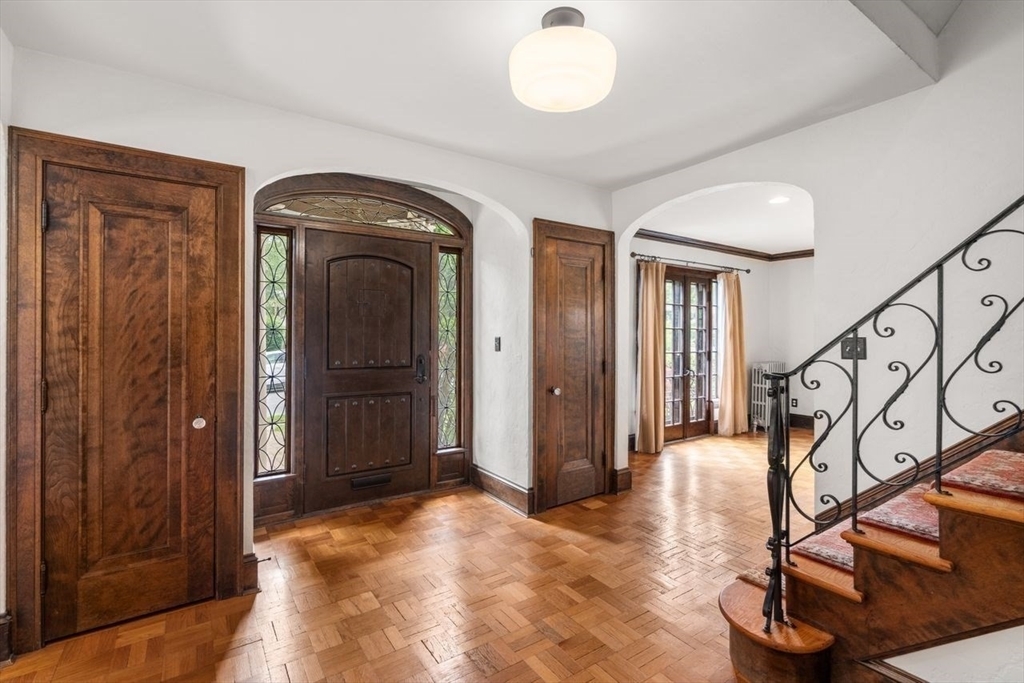 Property Photo: 20 Rittenhouse Rd MA 01602