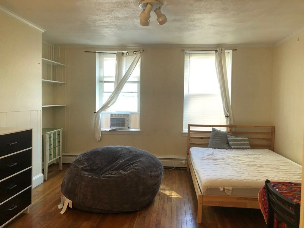 Property Photo: 7 Aberdeen St 3 MA 02215
