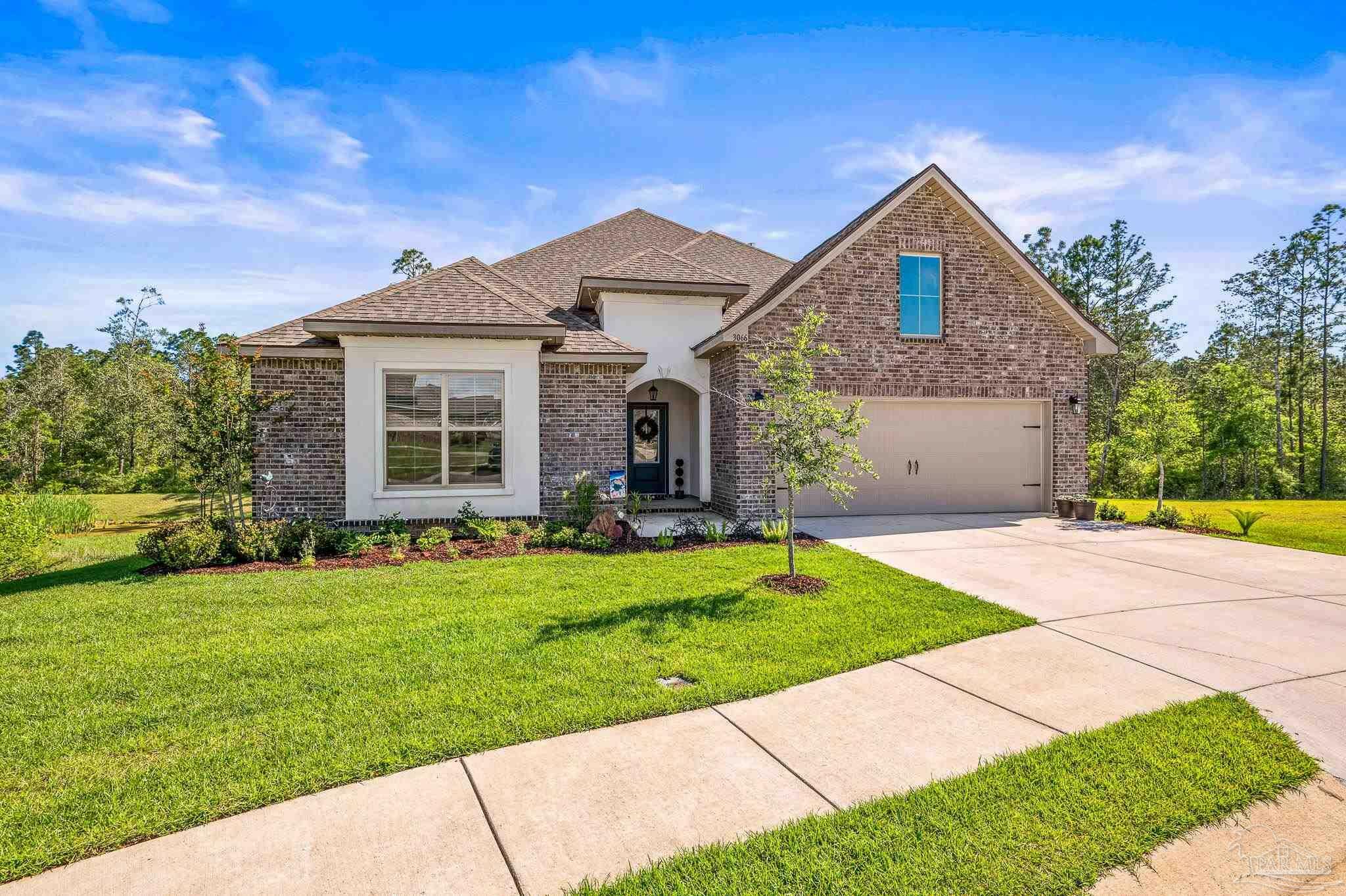 Property Photo: 3066 Mountain Laurel Tr FL 32533