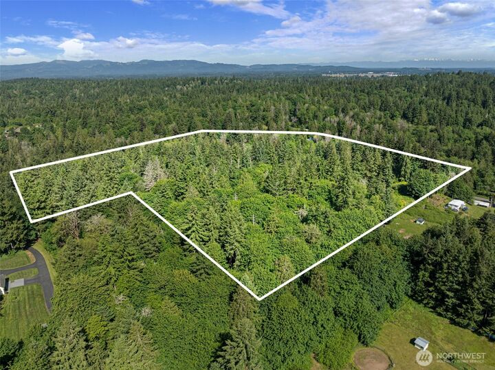 Property Photo:  2625  McCorkle Road SE  WA 98501 