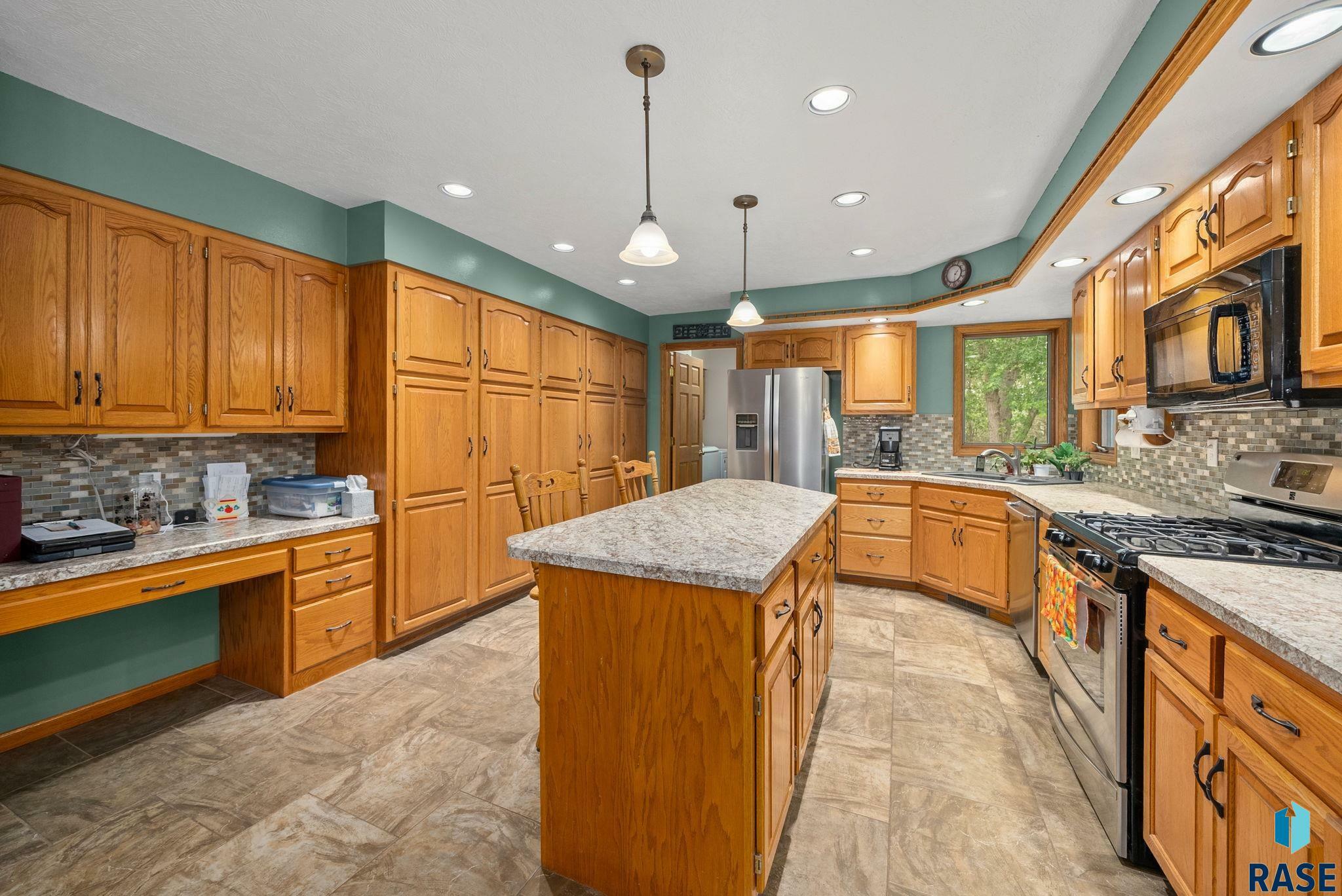 Property Photo: 47027 272nd St SD 57064