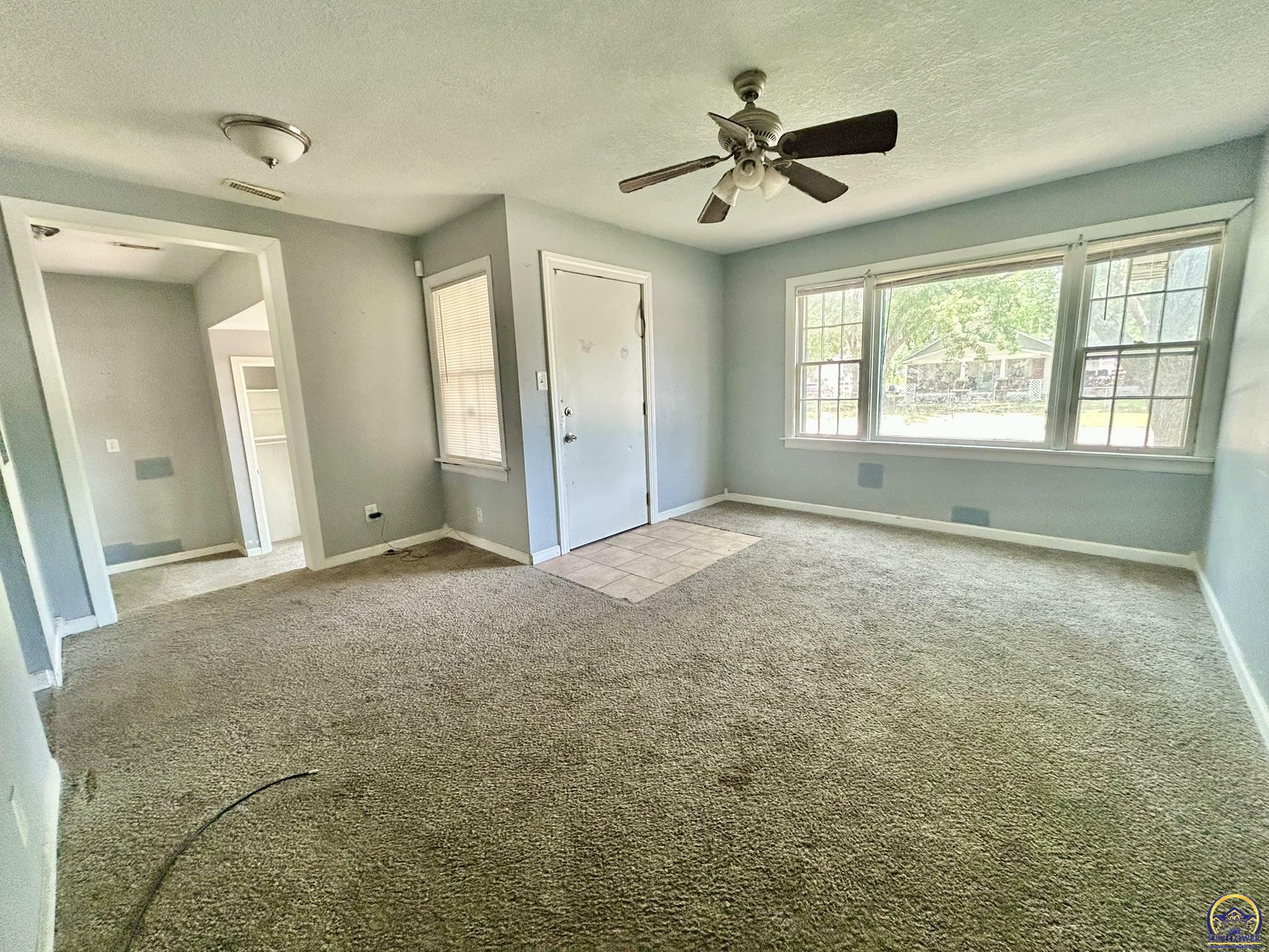 Property Photo: 1301 NE Arter Ave KS 66616