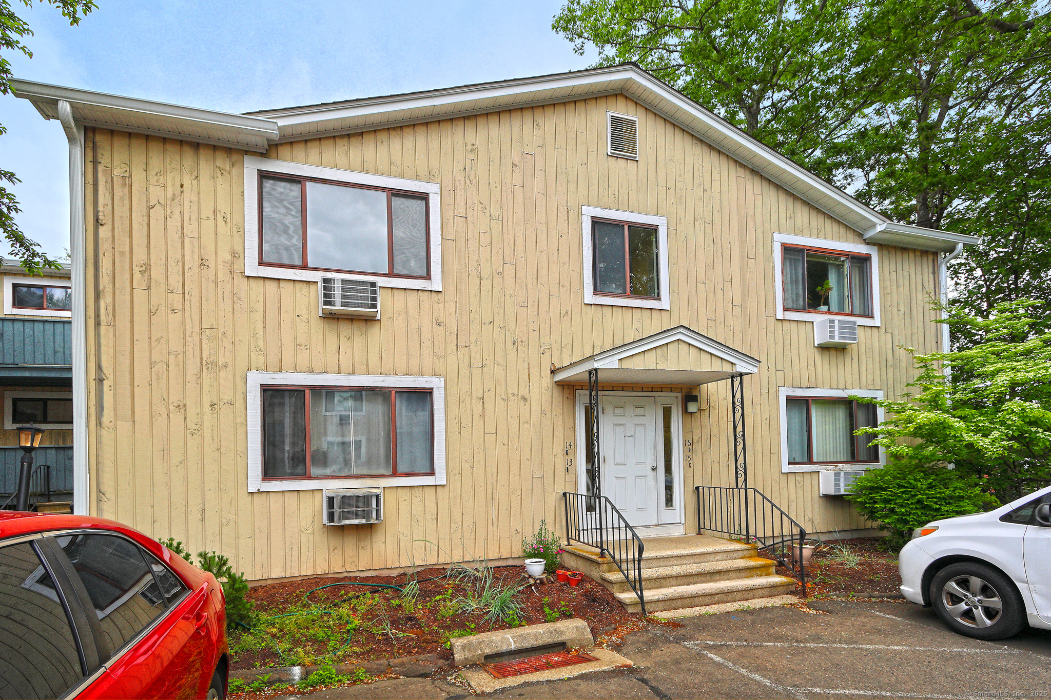 Property Photo: 60 Plainfield Avenue 14 CT 06516