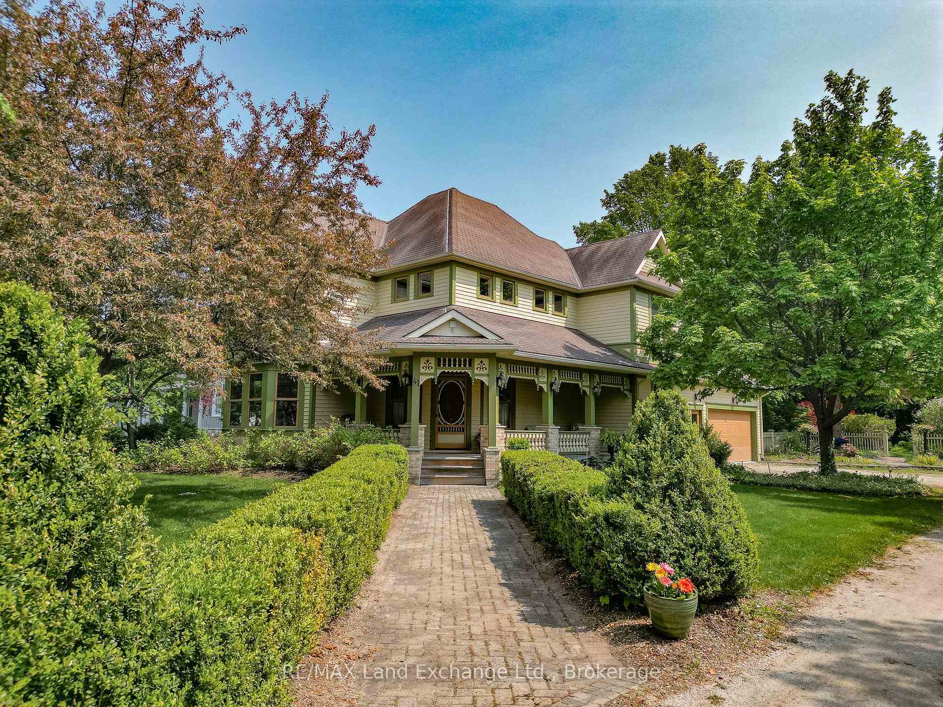 Property Photo: 41 Metcalf Street ON N0H 2L0