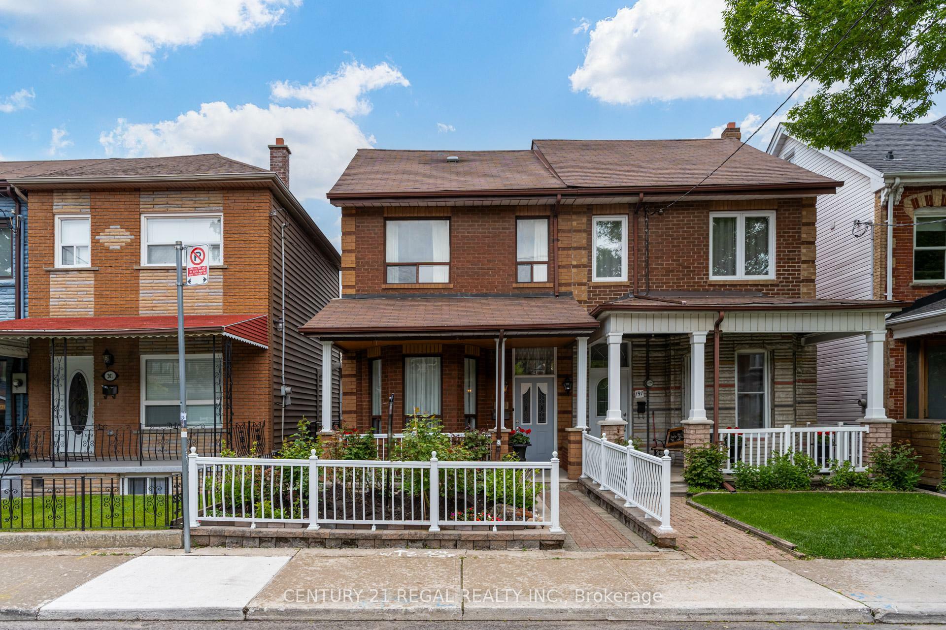 199 Lisgar Street  Toronto ON M6J 3G6 photo