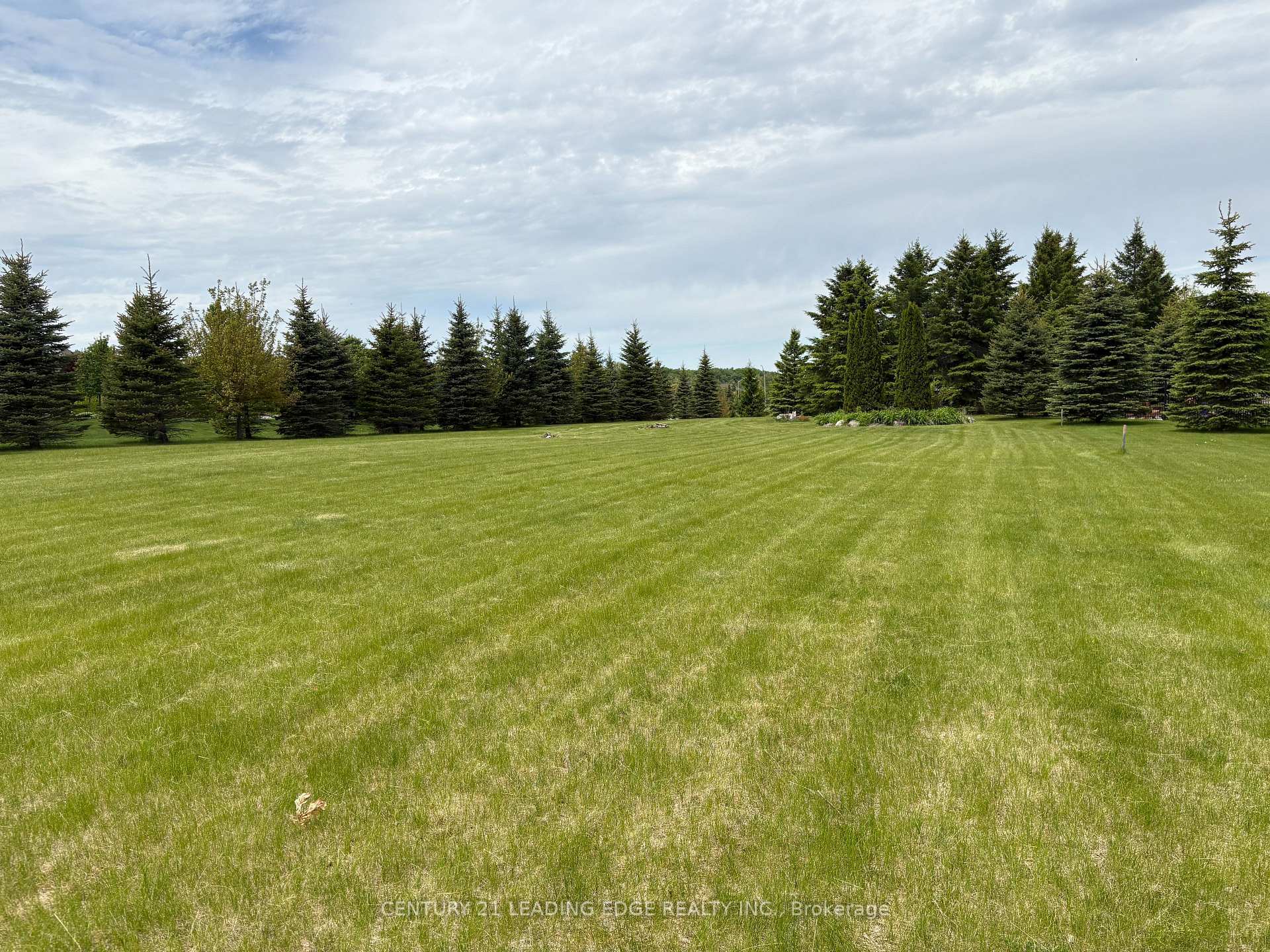 7 Clyde Court (Part 1)  Scugog ON L9L 2C9 photo