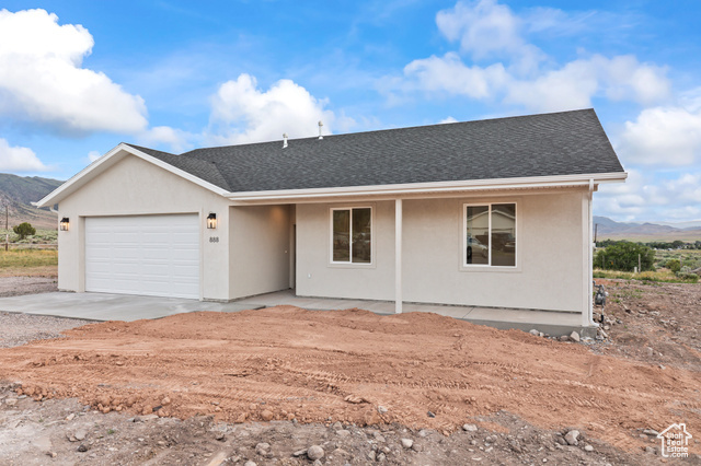 Property Photo: 888 S 300 E UT 84754
