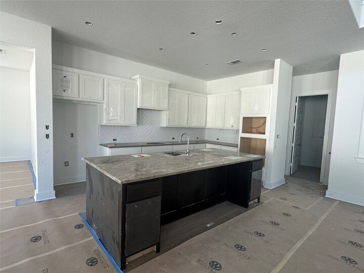 Property Photo:  1320 Jolie Rose Bend  TX 78641 