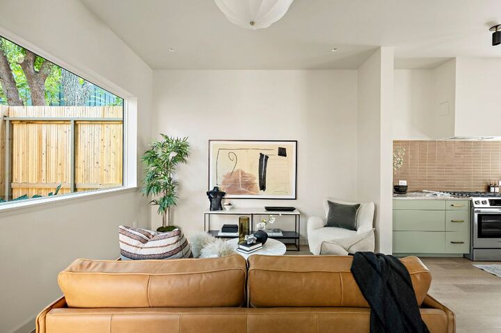 Property Photo: 2405 E 22nd Street TX 78722