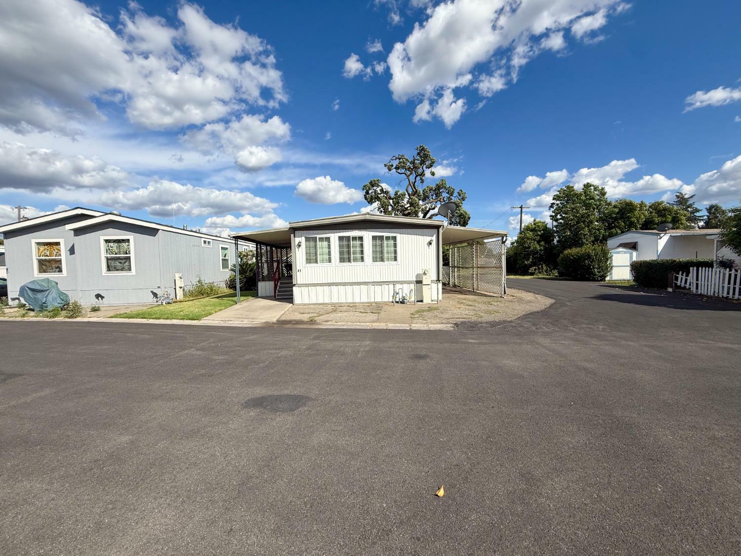 Property Photo: 5835 Cherokee Rd 41 CA 95215