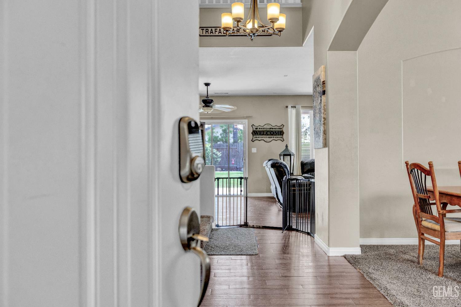 Property Photo:  12809 Trafalgar Square Drive  CA 93312 
