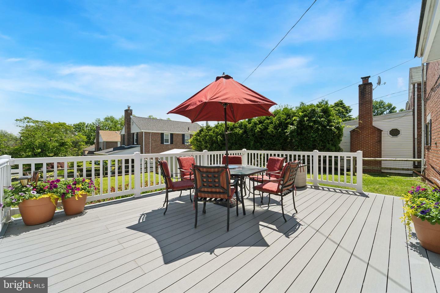 Property Photo: 7715 Keiffer Street PA 19128